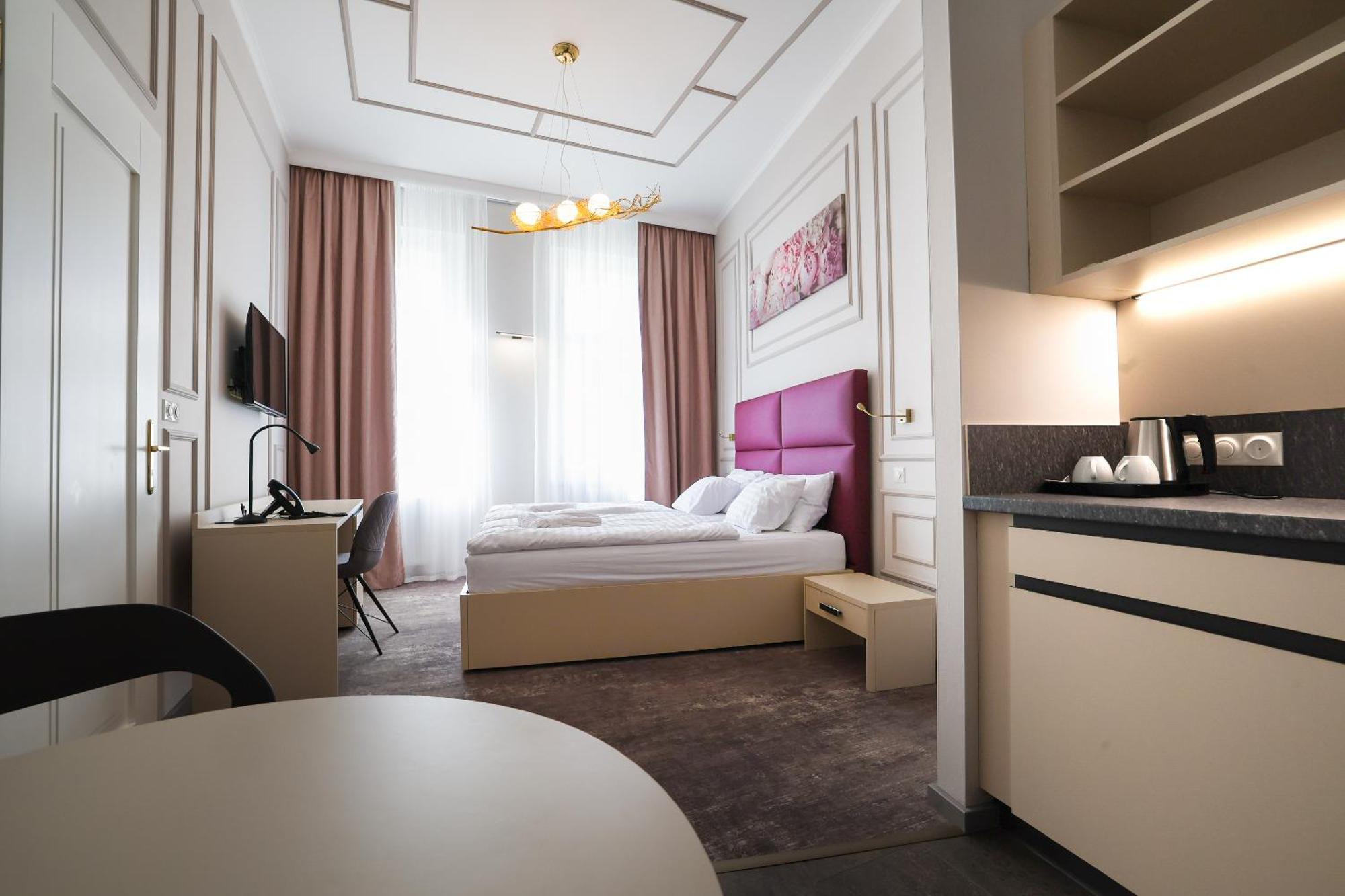 Boutique Hotel Ambiente ****+ Karlsbad Buitenkant foto