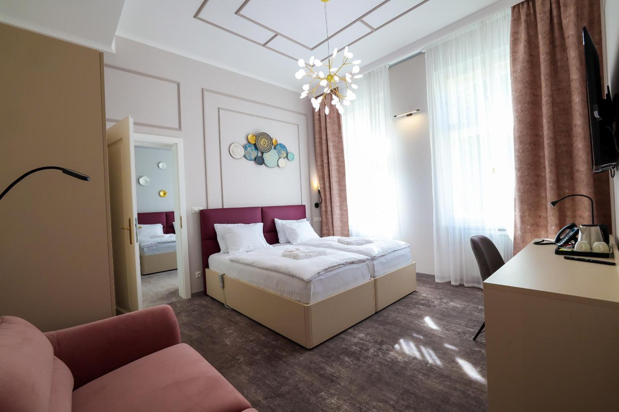 Boutique Hotel Ambiente ****+ Karlsbad Buitenkant foto