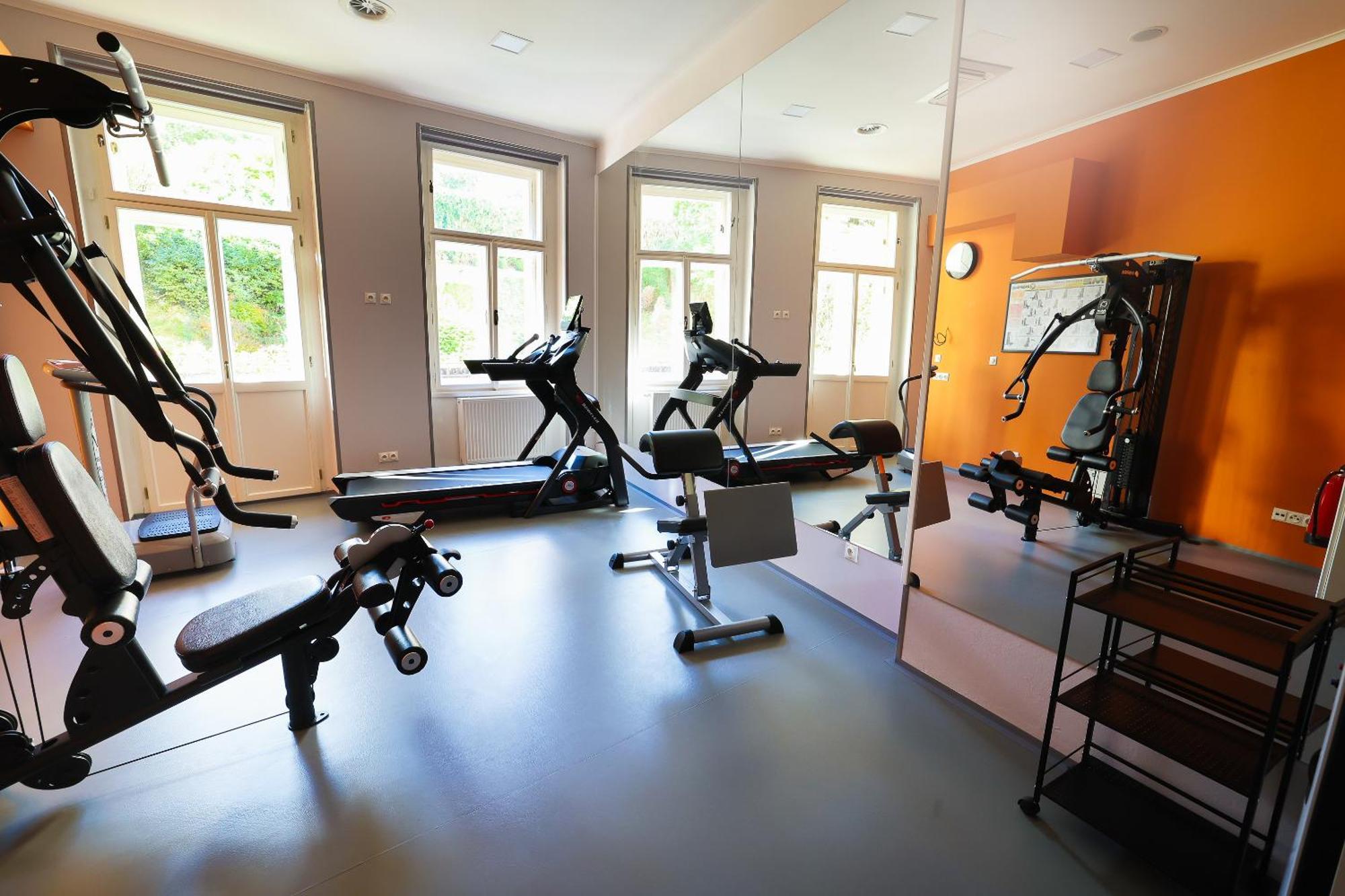 Boutique Hotel Ambiente ****+ Karlsbad Buitenkant foto